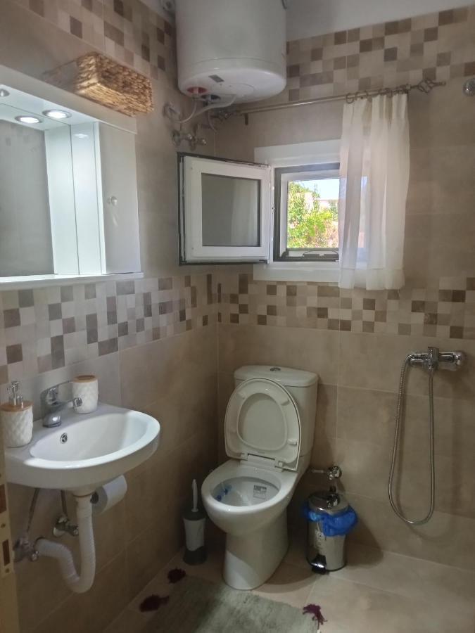 Village House Agios Matthaios  Экстерьер фото
